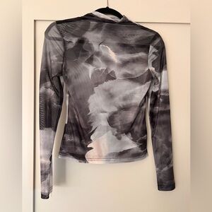 SHEIN Monochrome Abstract Long Sleeve Top